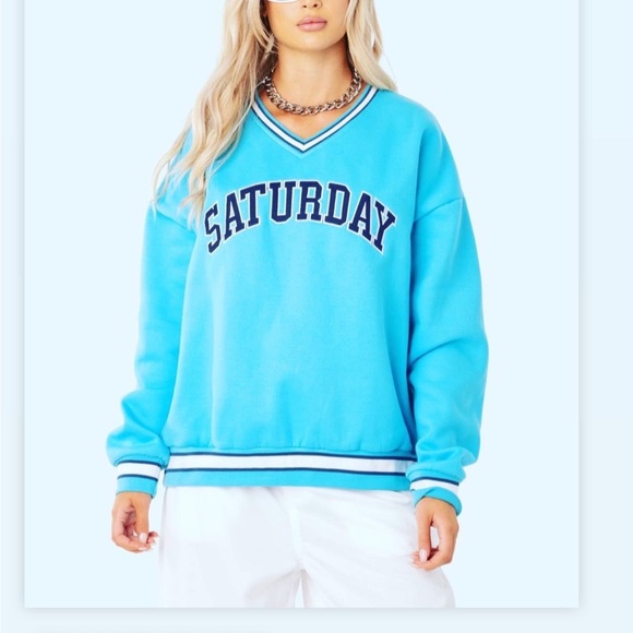 Edikted Sweaters - Saturday crewneck